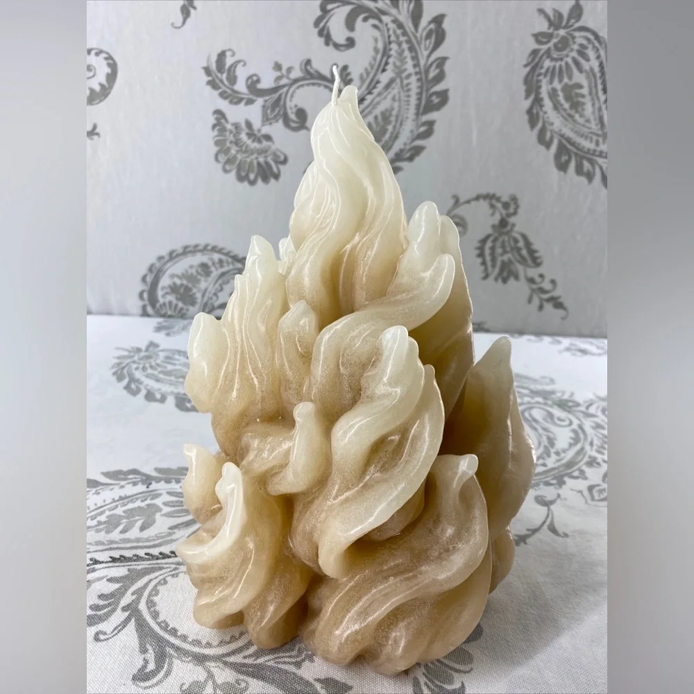 Vintage M.A.C.(Mar Co) sculptured candle Flame Shaped California Artisan‎
